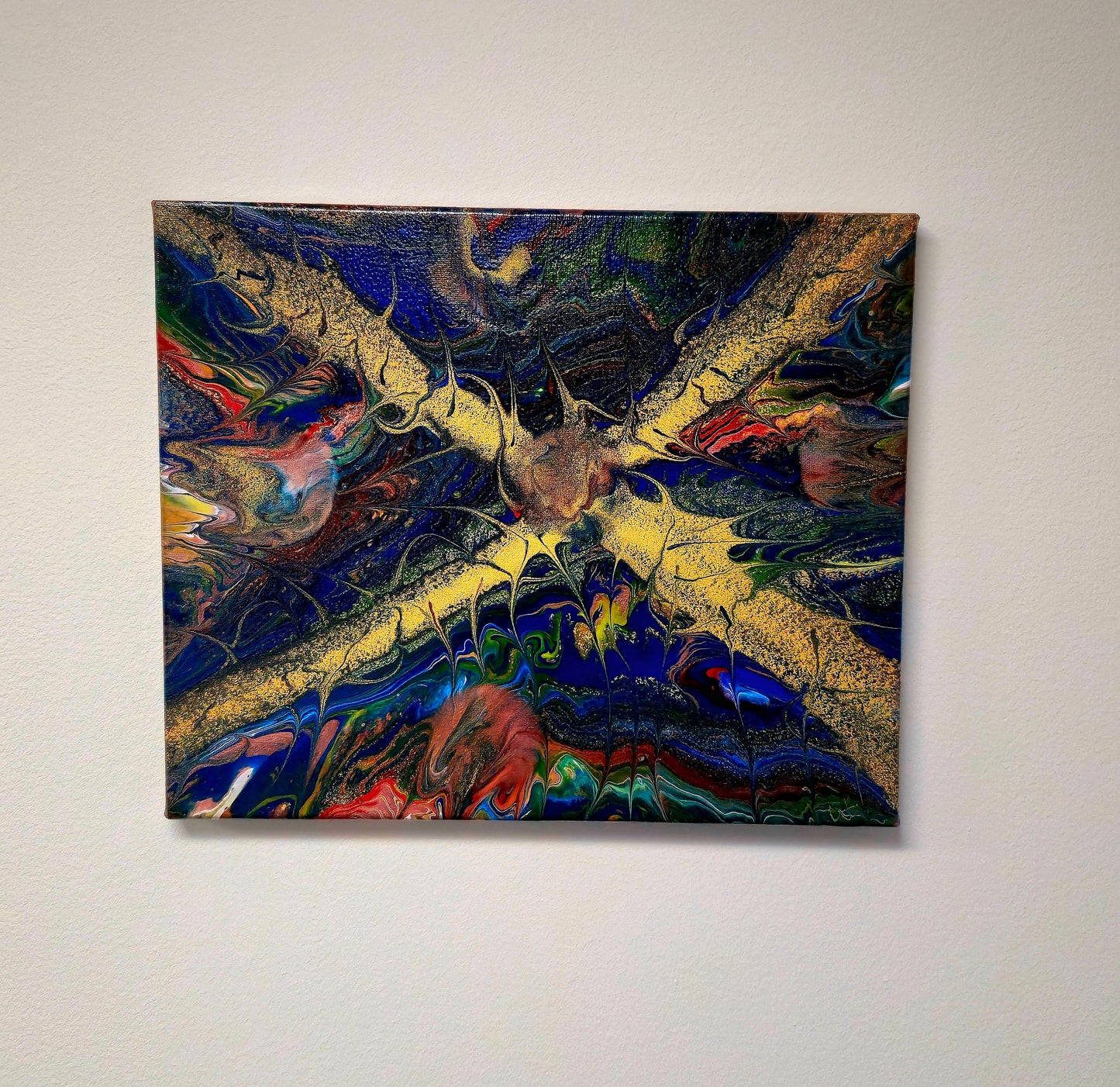 Złota Supernowa – Obraz Abstrakcyjny (25x30cm)
