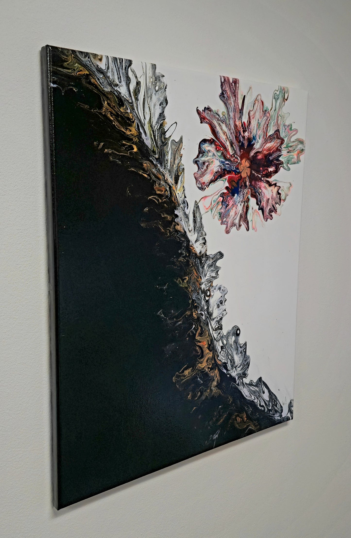 Kwiat z Ciemności – Obraz Abstrakcyjny (40x50cm)