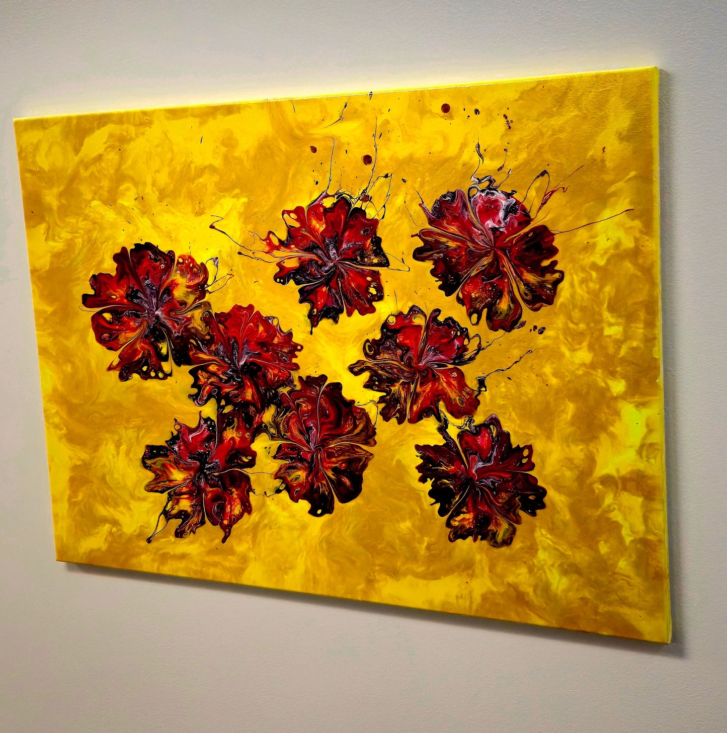 Płomienne Kwiaty – Obraz Abstrakcyjny Pouring Art 55x75 cm