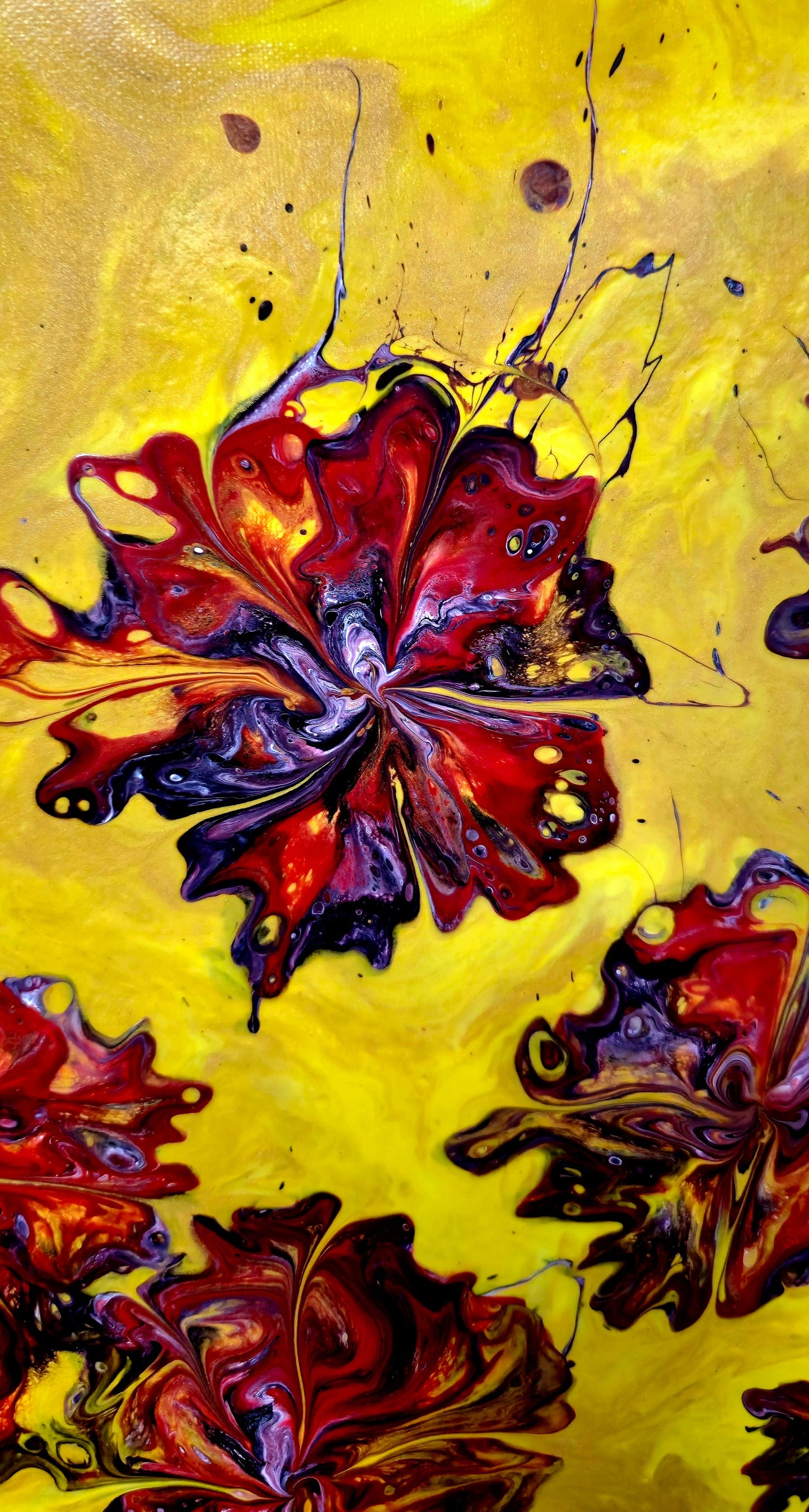 Płomienne Kwiaty – Obraz Abstrakcyjny Pouring Art 55x75 cm