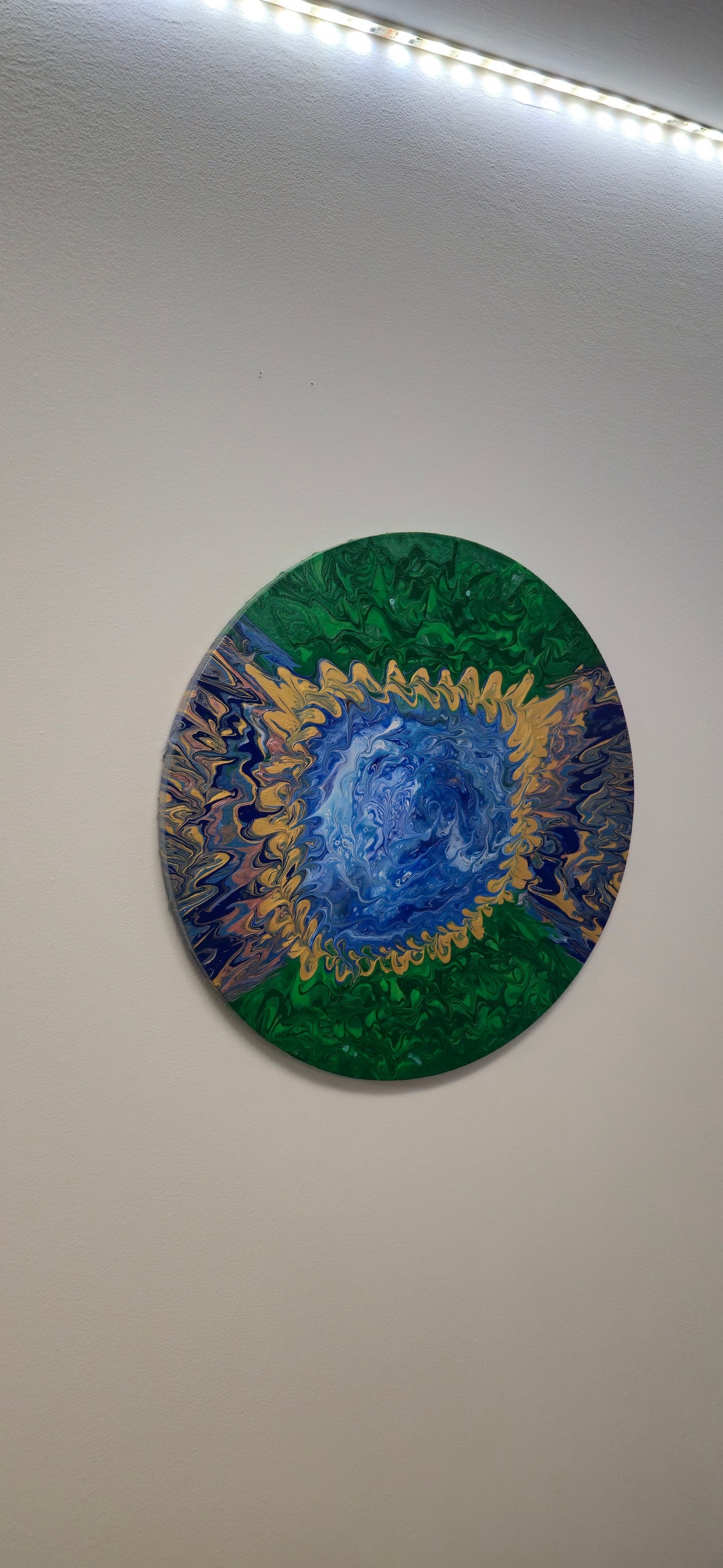 Oko Ziemi – Obraz Abstrakcyjny Okrągły 50 cm