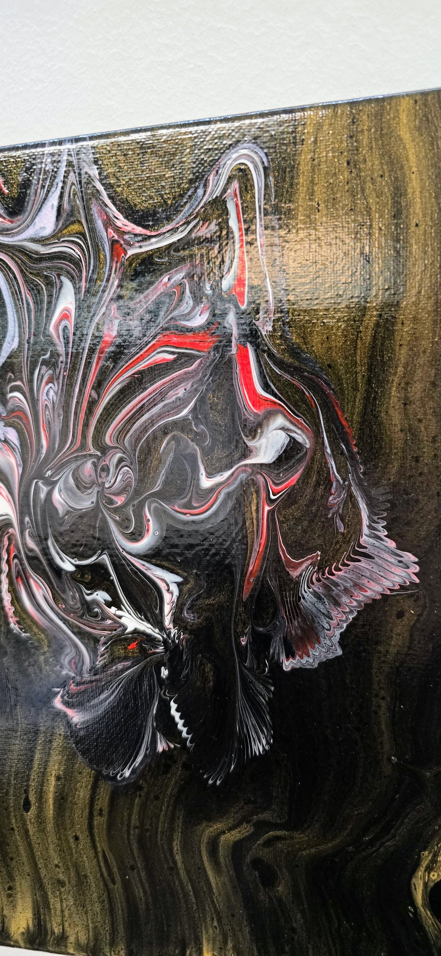 Kwiat Nocy – Obraz Abstrakcyjny Pouring Art 25x30 cm