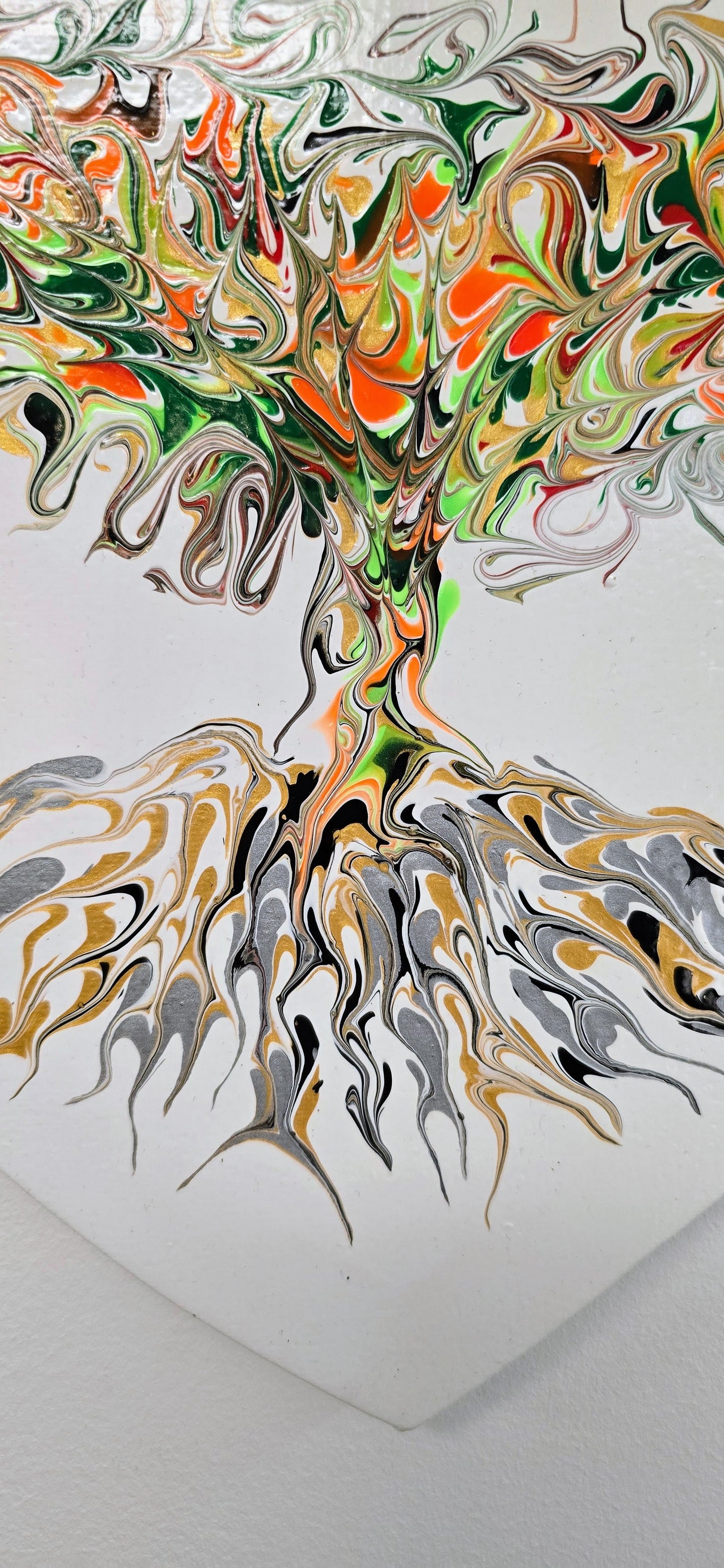 Drzewo Życia w Sercu – Obraz Serce Pouring Art 29 cm