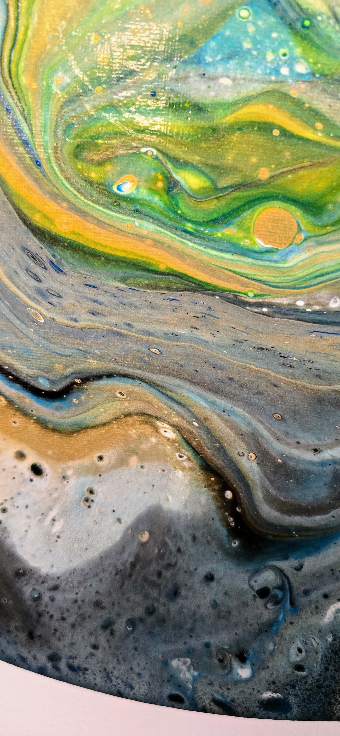 Oko Gazowego Giganta – Okrągły Obraz Abstrakcyjny Pouring Art 50 cm
