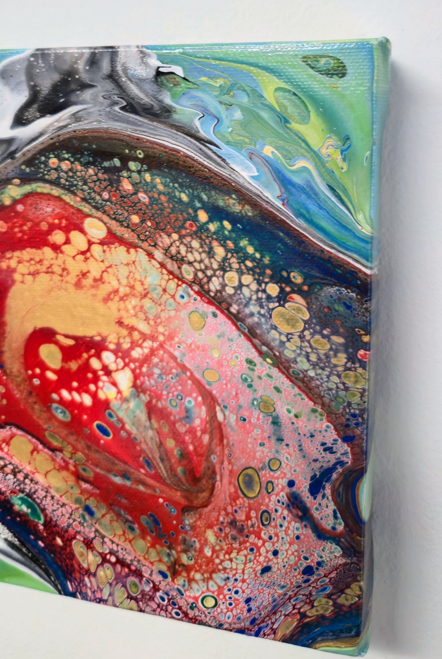 Oko Smoka – Małe – Obraz Abstrakcyjny Pouring Art 20x20 cm