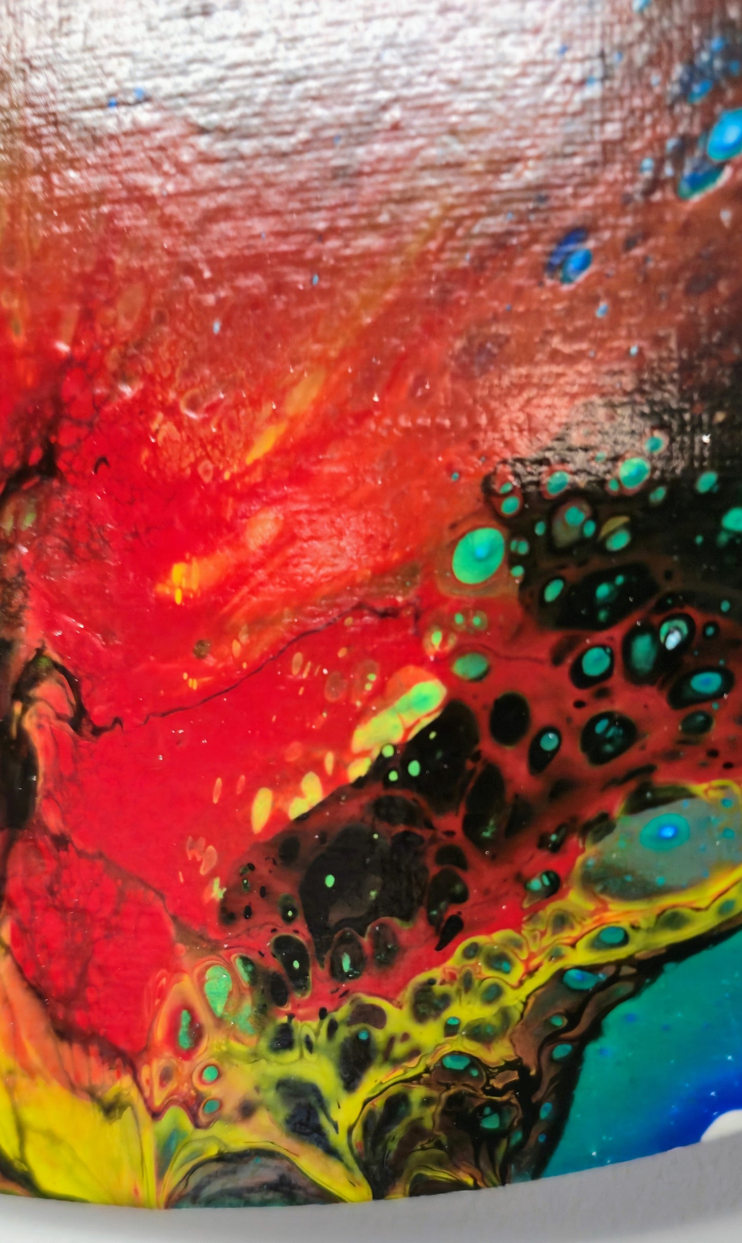 Kosmiczna Komórka – Owalny Obraz Abstrakcyjny Pouring Art 20x30 cm
