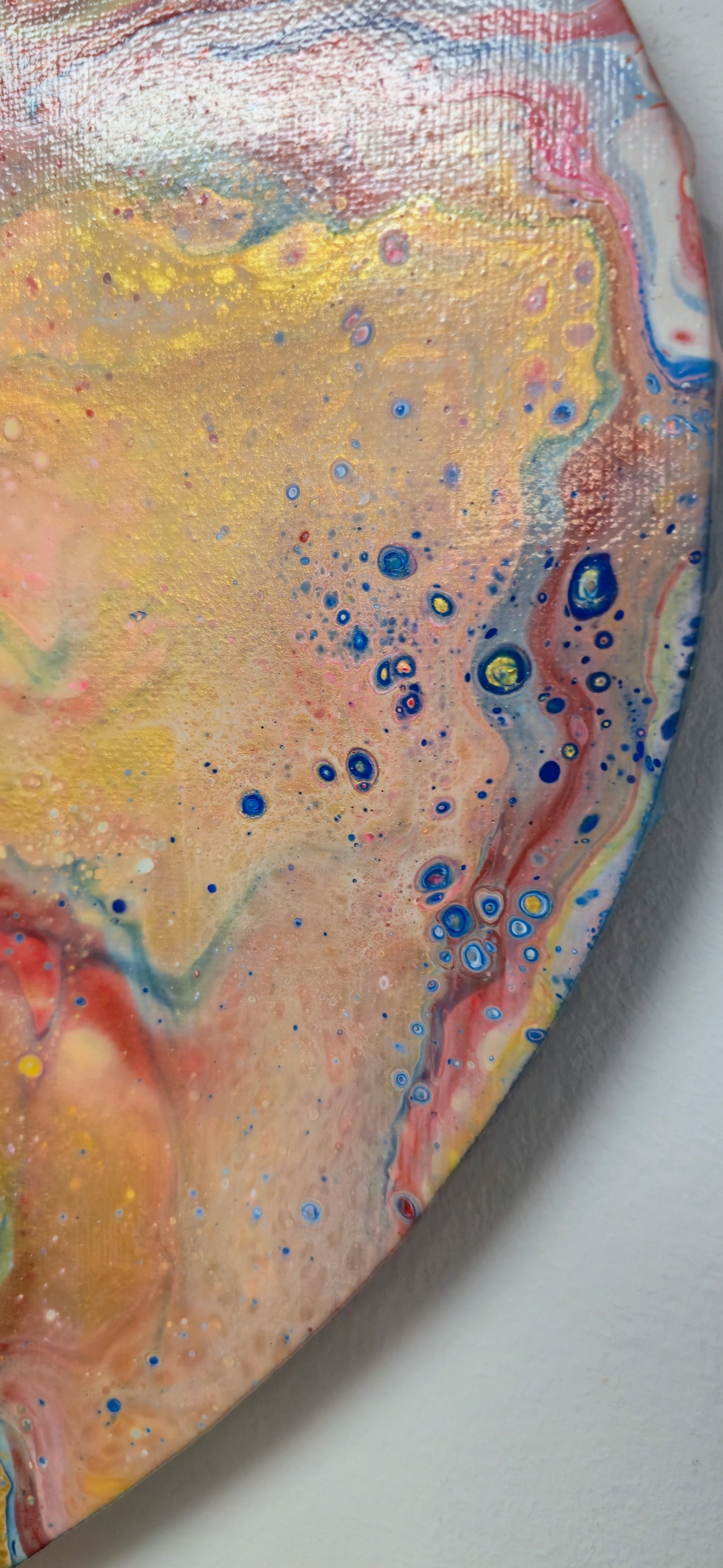 Różowa Mgławica –  Obraz Abstrakcyjny Serce Pouring Art 30 cm