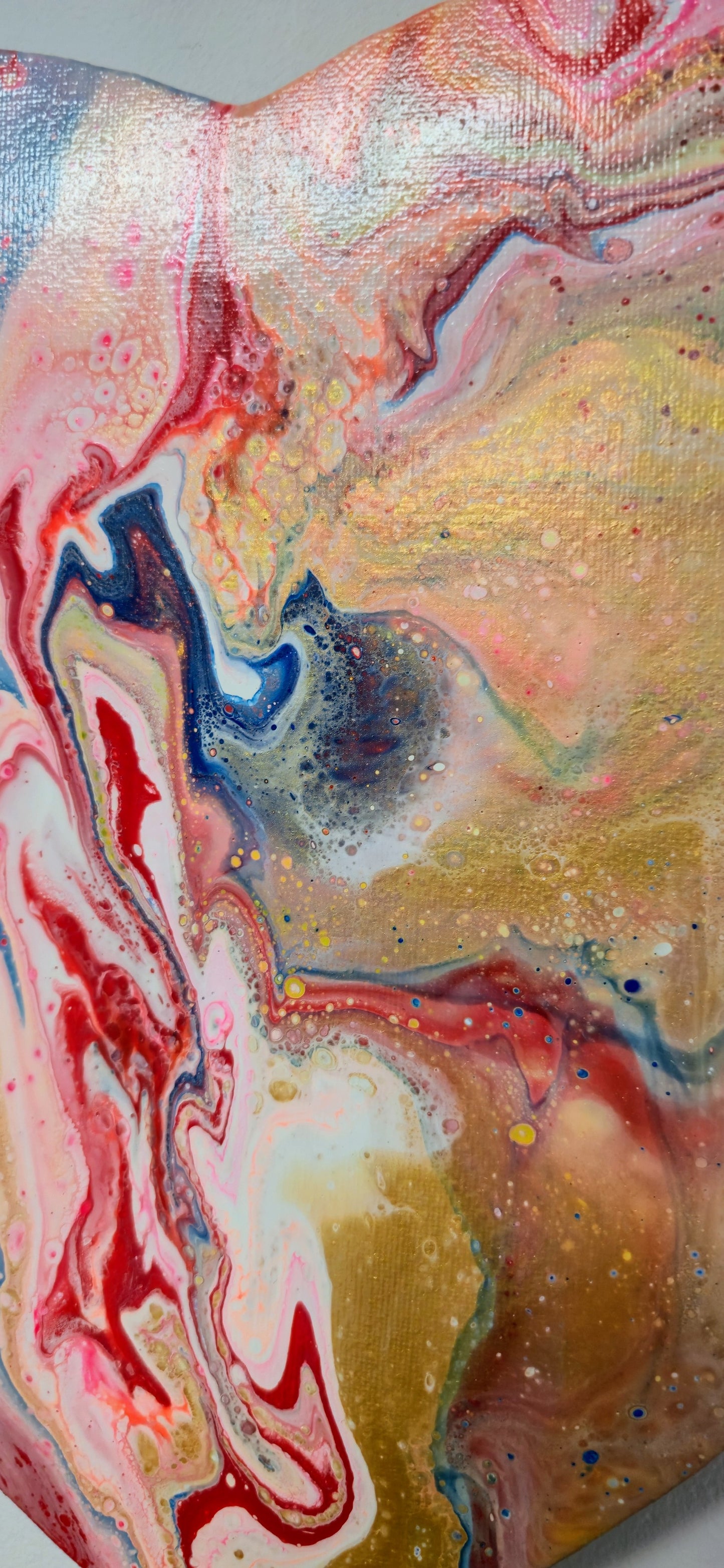 Różowa Mgławica –  Obraz Abstrakcyjny Serce Pouring Art 30 cm