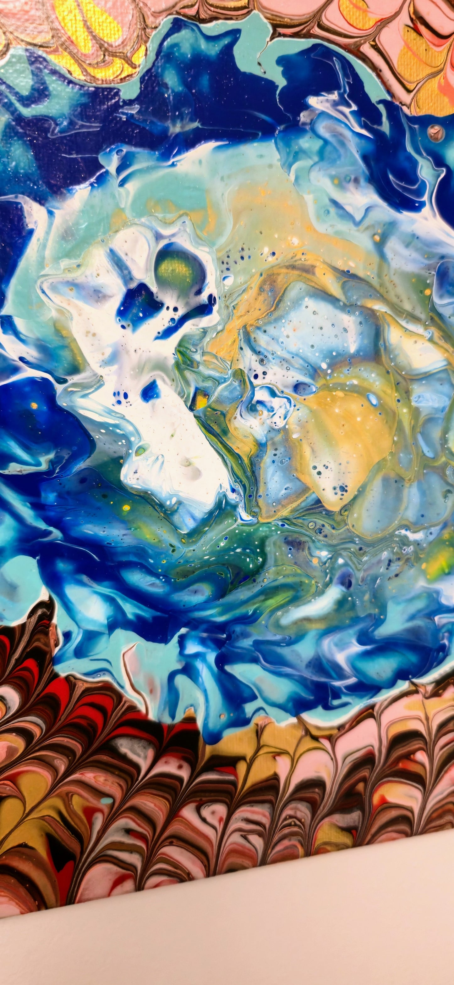Oko Pawia – Obraz Abstrakcyjny Feather Pouring Art 30x40 cm