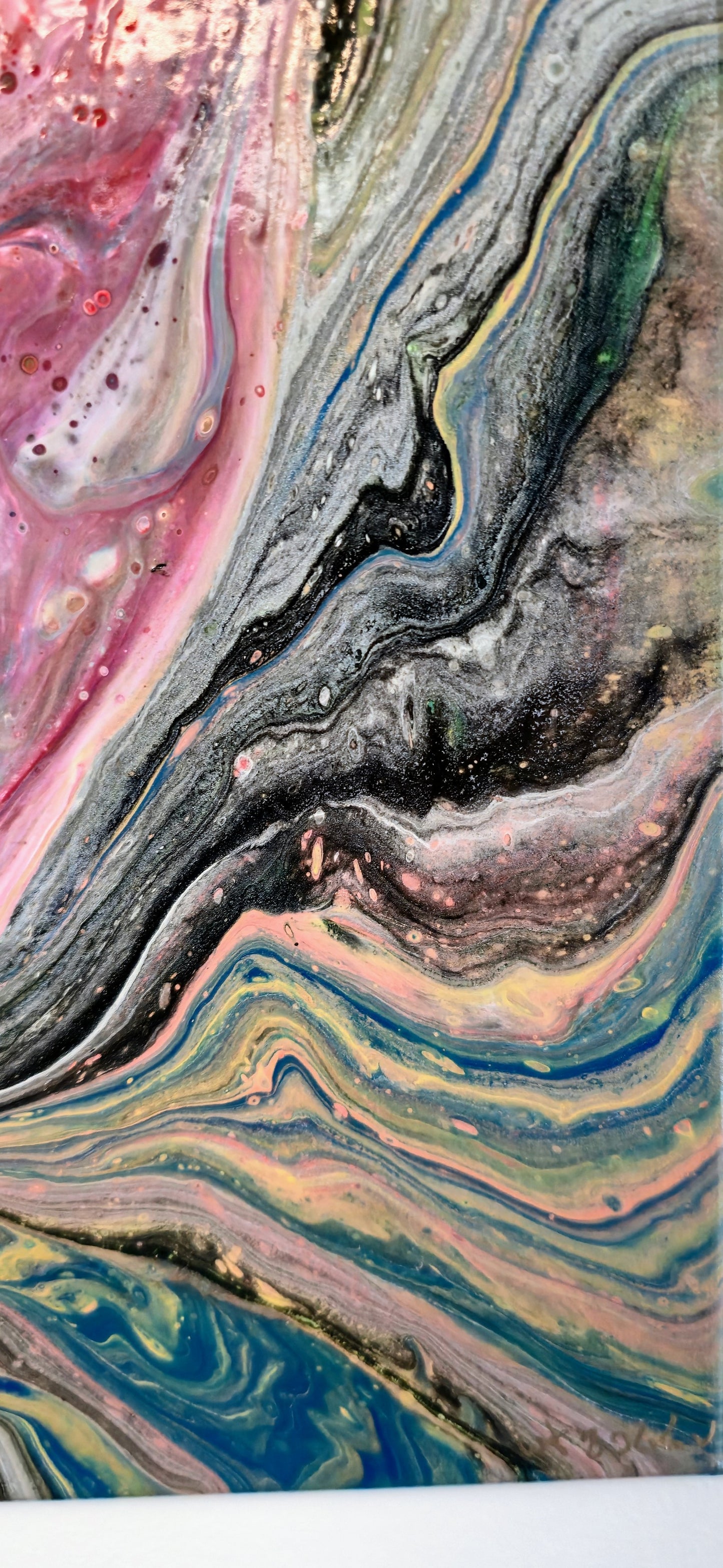 Czysty Umysł w Czerwieni – Obraz Abstrakcyjny Pouring Art (40x50 cm)