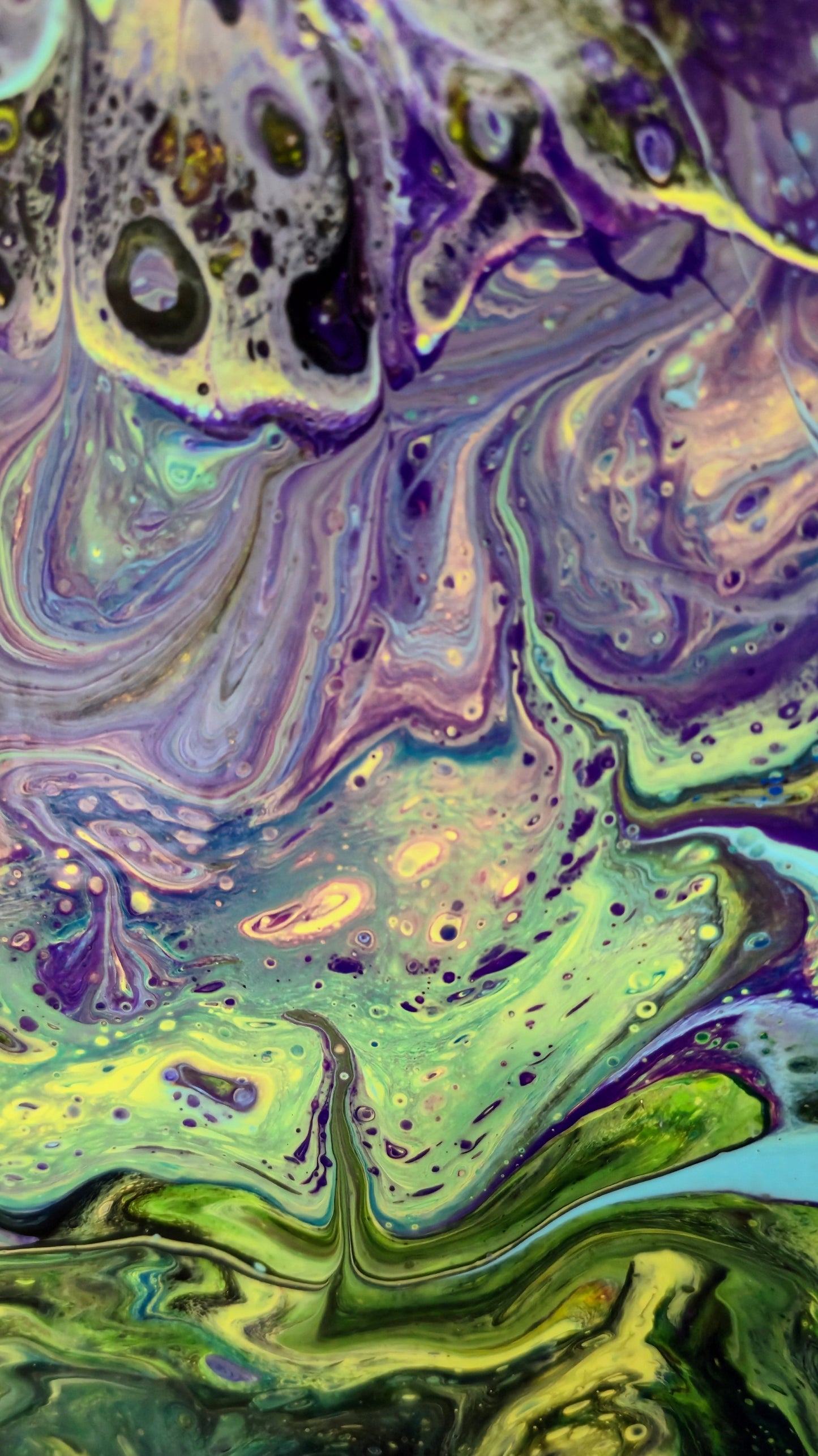 Fioletowy Sen Lasu – Obraz Abstrakcyjny Pouring Art (50x50 cm)