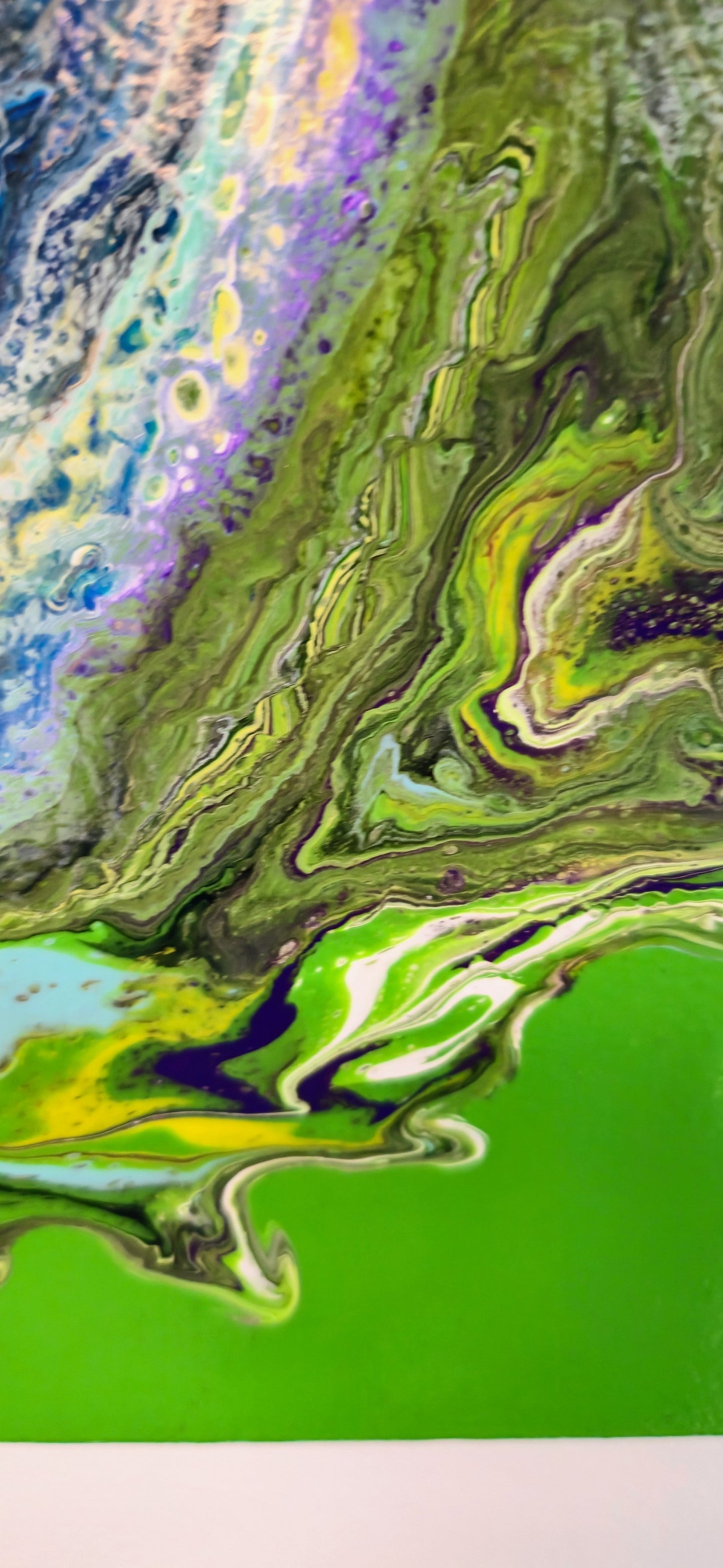 Kosmiczny Dinozaur – Obraz Abstrakcyjny Pouring Art (50x50 cm)
